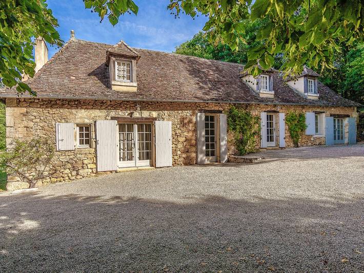 Villa pour 7 personnes, avec Terrasse ainsi que Jardin et Piscine dans Nouvelle-Aquitaine, France