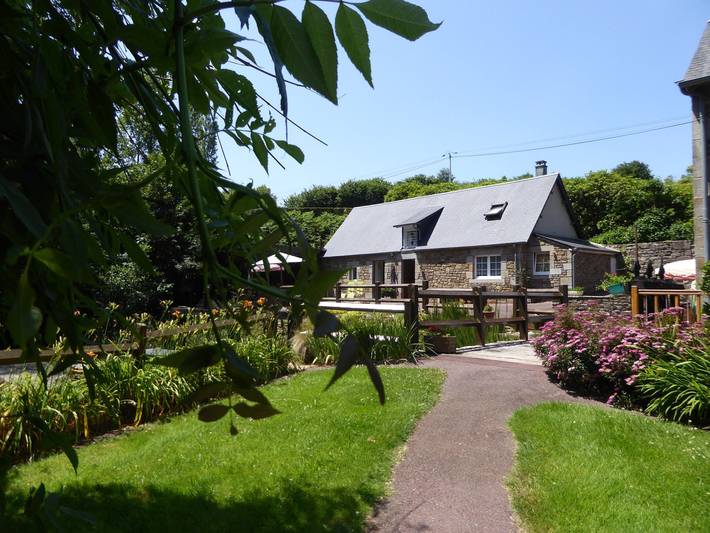 Gîte pour 4 personnes, avec Terrasse et Jardin dans Normandie, France